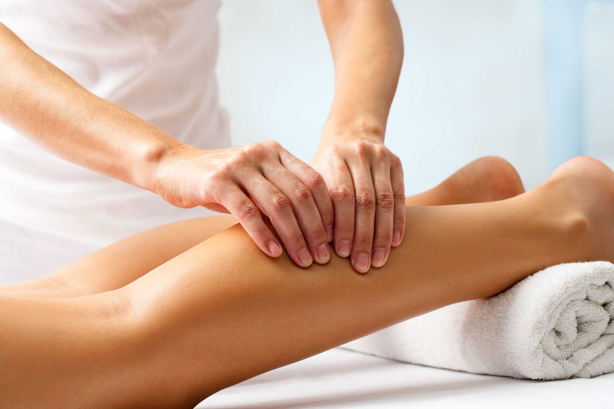 be relaxed with a sports massage in peterborough